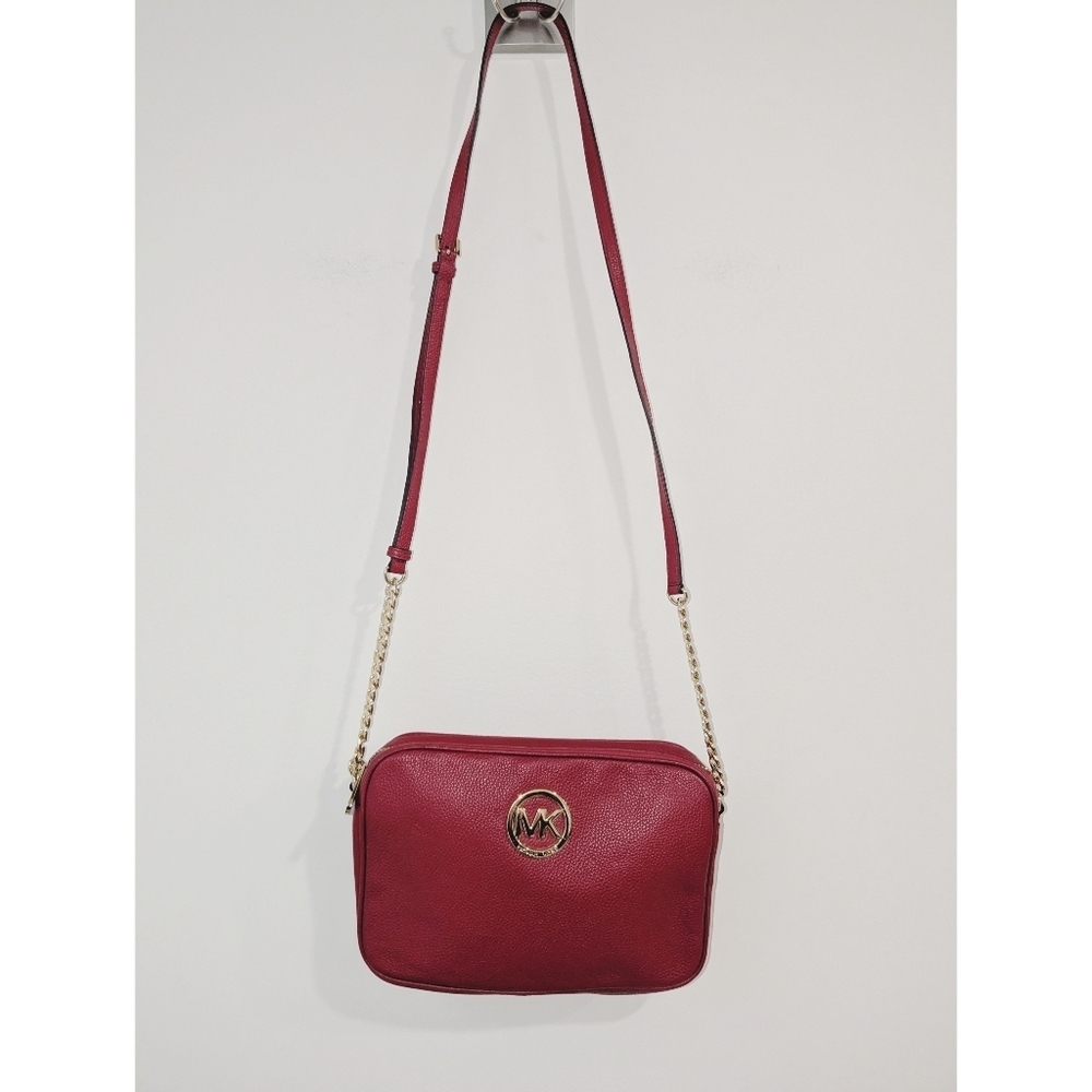 Michael Michael Kors Fulton Pebbled Crossbody Bag